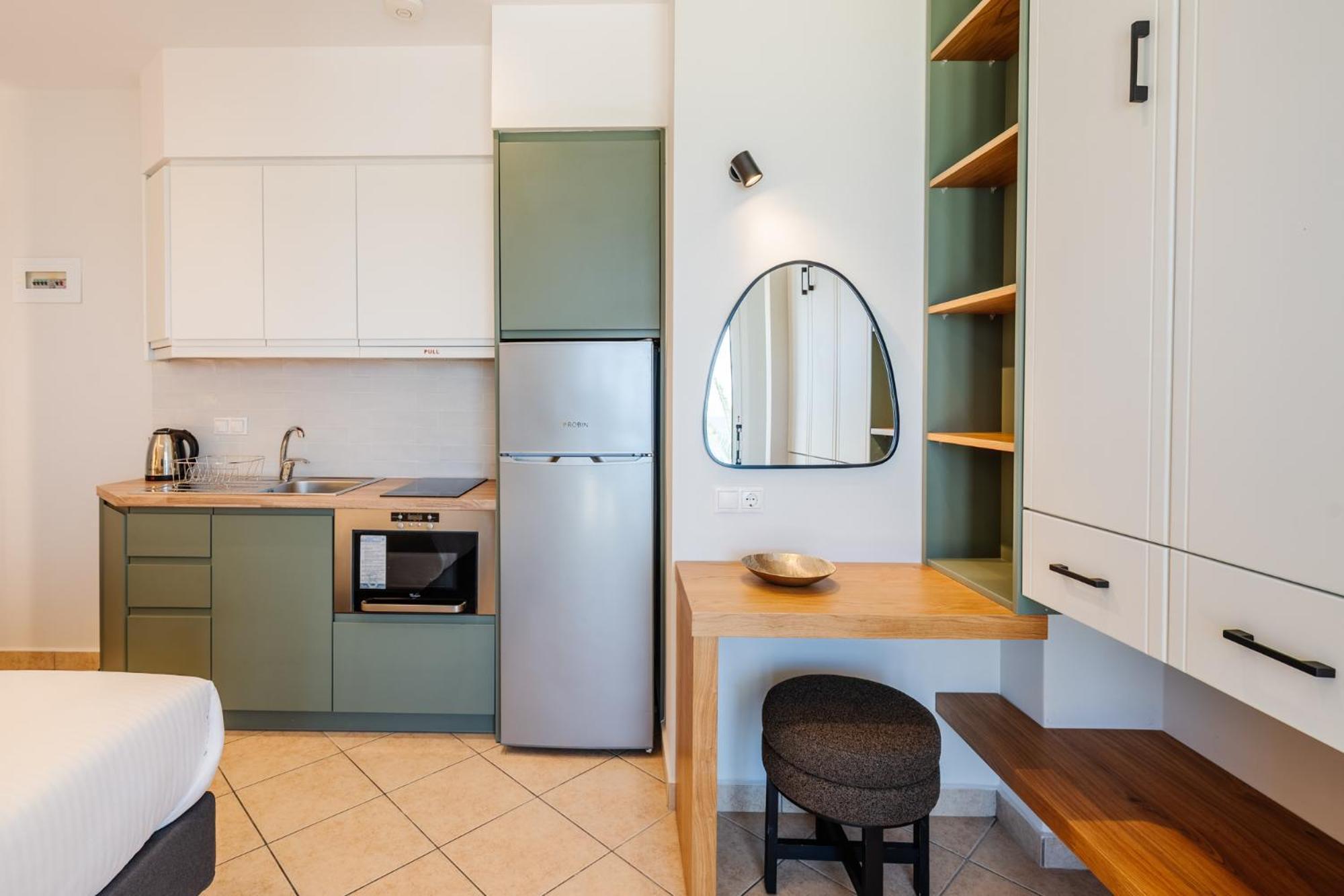 אגיוס גורדיוס Sea Breeze Hotel & Apartments מראה חיצוני תמונה
