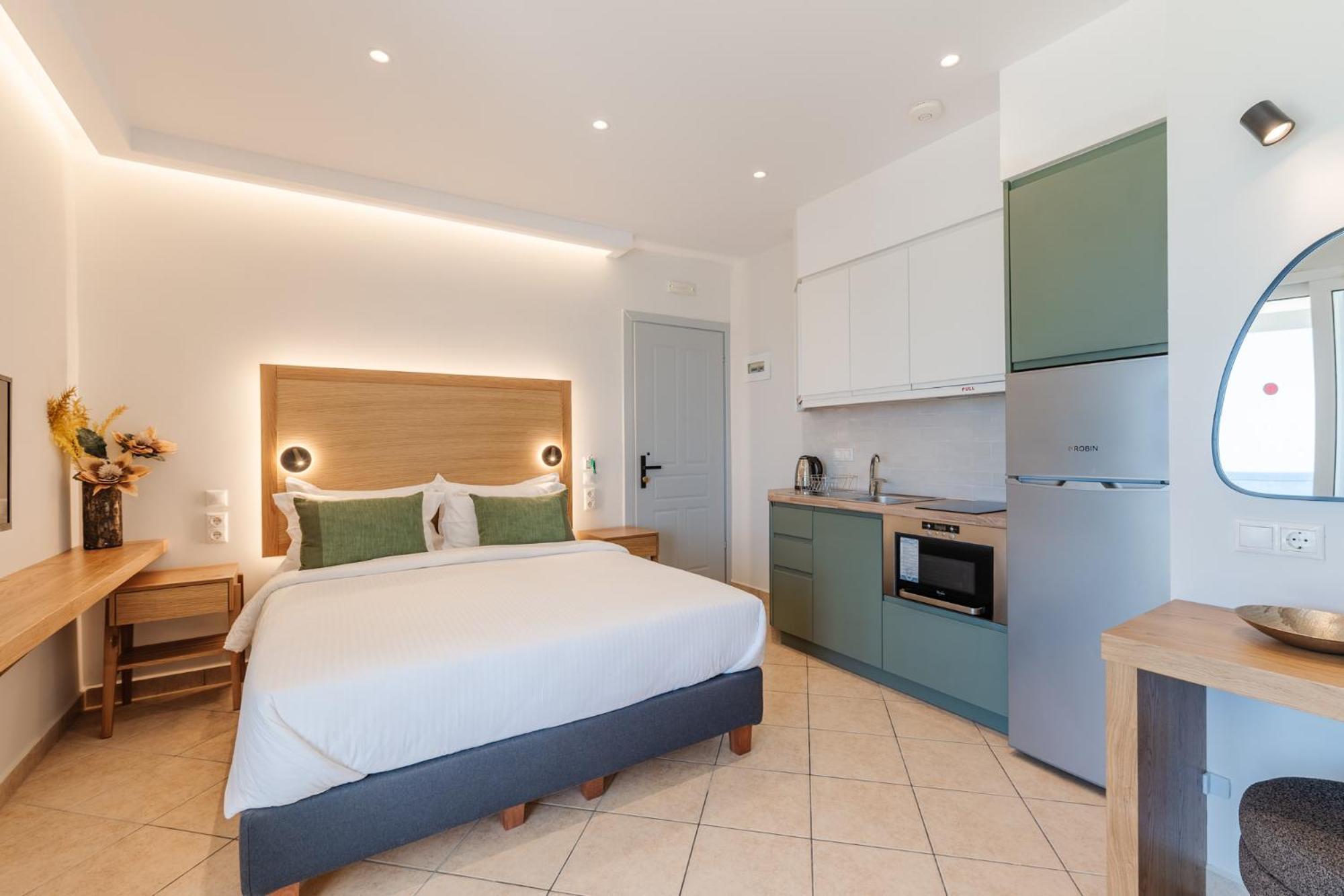 אגיוס גורדיוס Sea Breeze Hotel & Apartments מראה חיצוני תמונה