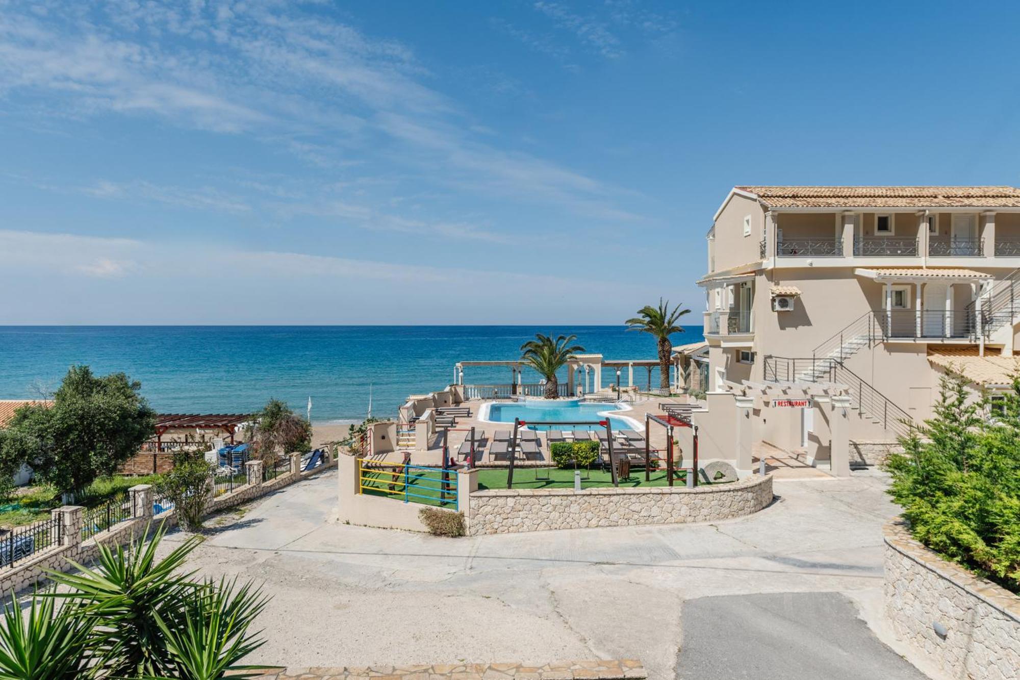 אגיוס גורדיוס Sea Breeze Hotel & Apartments מראה חיצוני תמונה