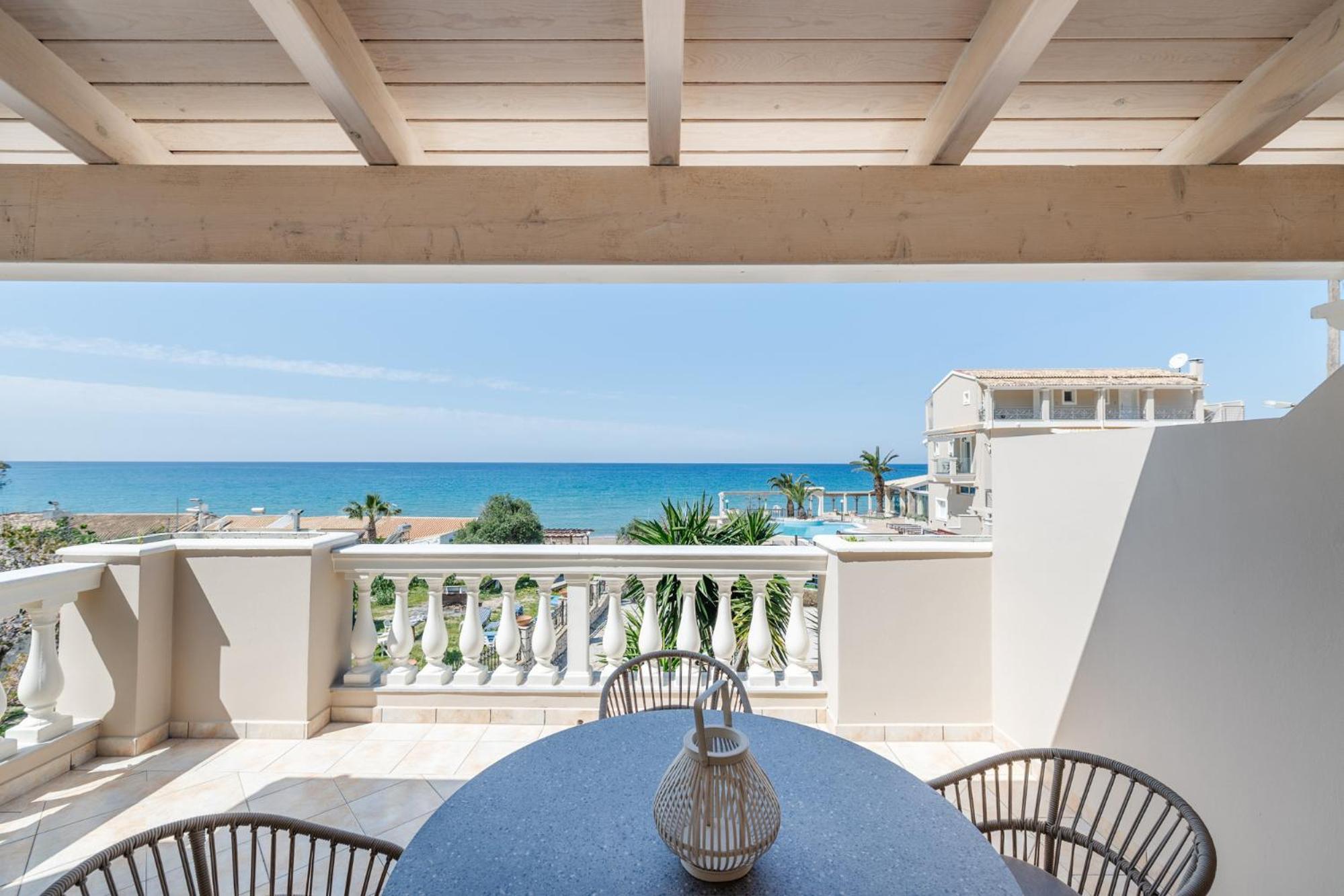 אגיוס גורדיוס Sea Breeze Hotel & Apartments מראה חיצוני תמונה